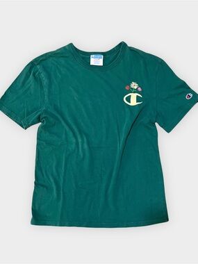 Champion Floral Embroidered Logo Tee Forest Green Cotton Size Medium